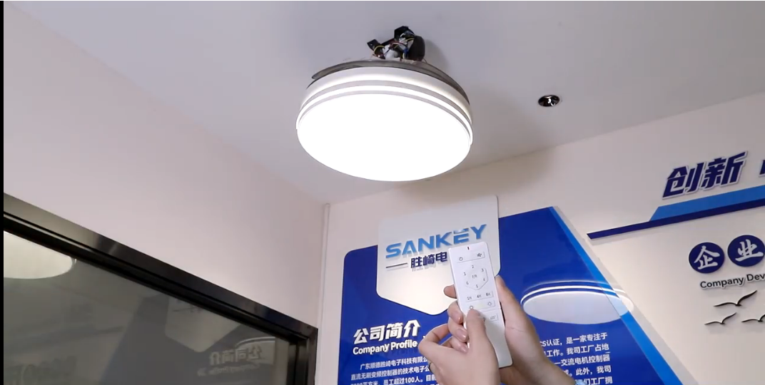 How to connect the receiver and the fan